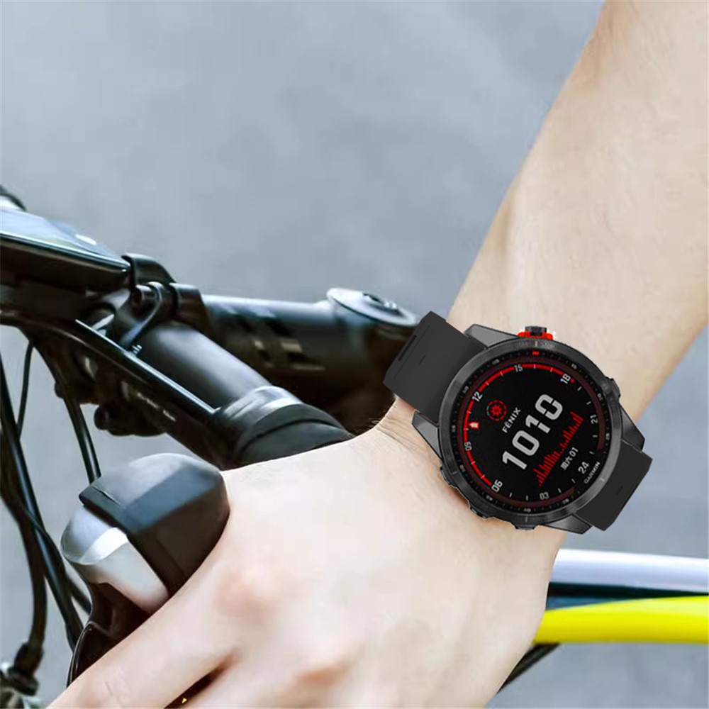Garmin - Fenix 8 51mm Quick Silicone Stap Black — correa (foto 5 de 6)
