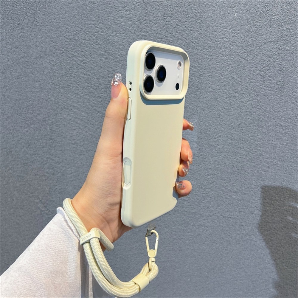 iPhone 18 Pro Max/17 Pro Max - Liquid Silicone Microfiber With Wrist Strap Antique White — estuche (foto 2 de 5)