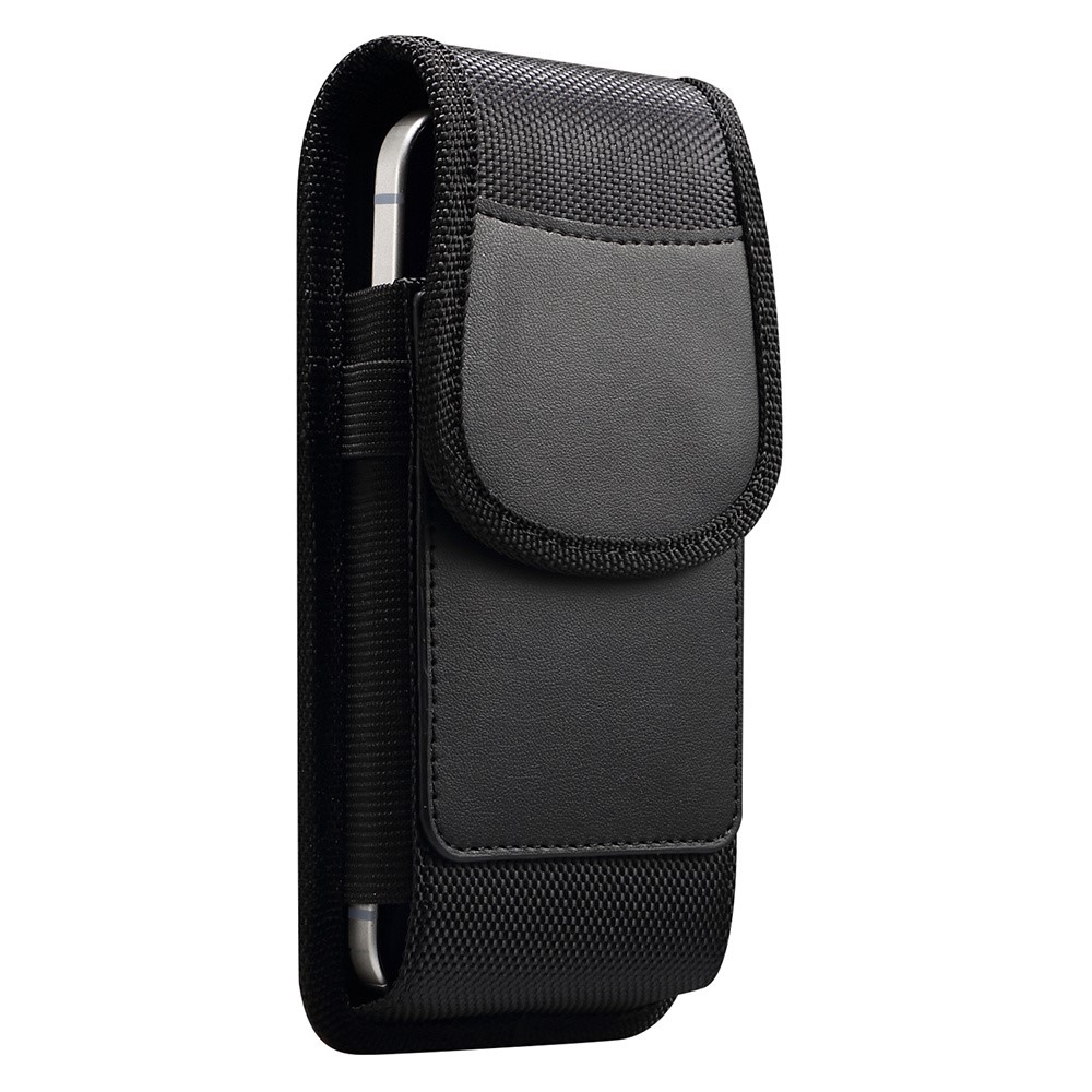 Universal - Vertical Pouch Black — accesorio