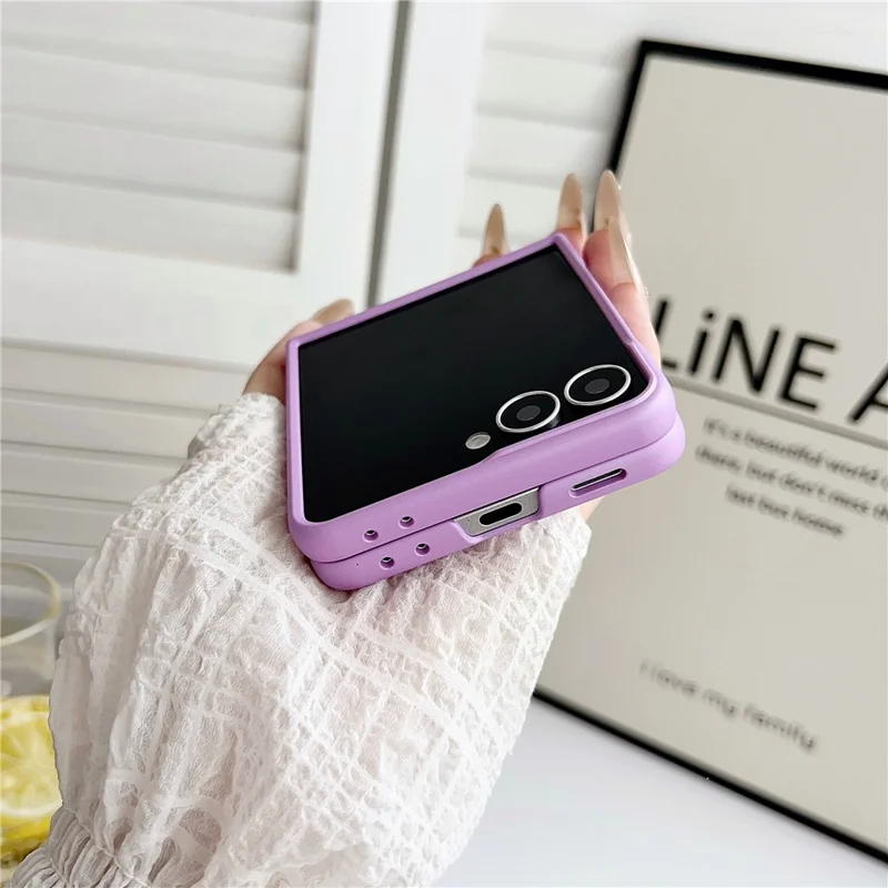 Samsung Galaxy Z Flip 7 - Ultra Slim Pearl Pendant Purple — estuche (foto 5 de 5)